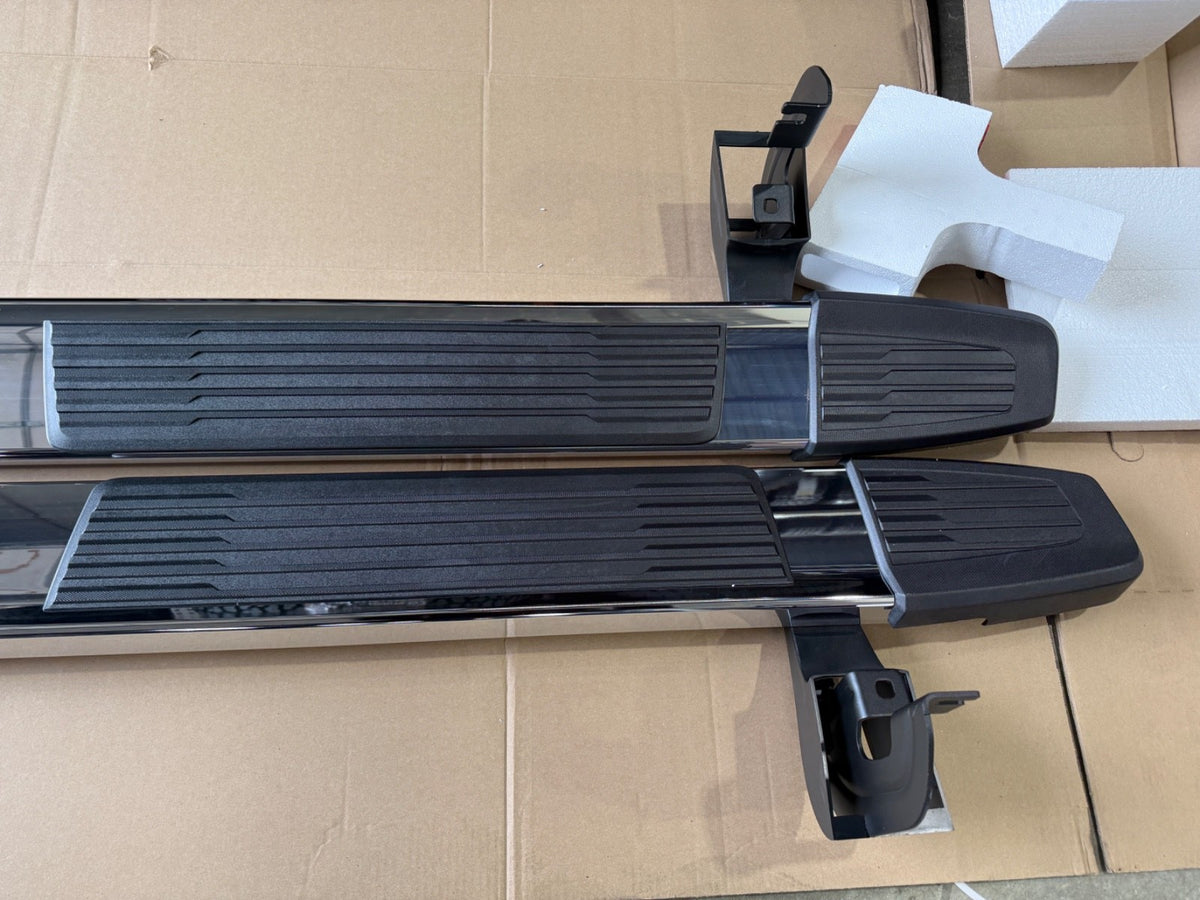 NEW Silverado GM Sierra 1500 Chrome Running Board Set 2019-2026 86574738 OEM