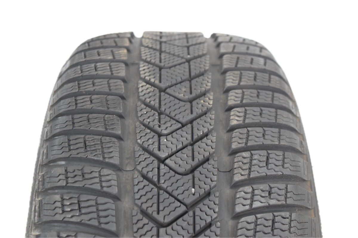 4 NEW Pirelli Winter Sottozero 3 Run Flat 245/45R19 102V XL  Snow