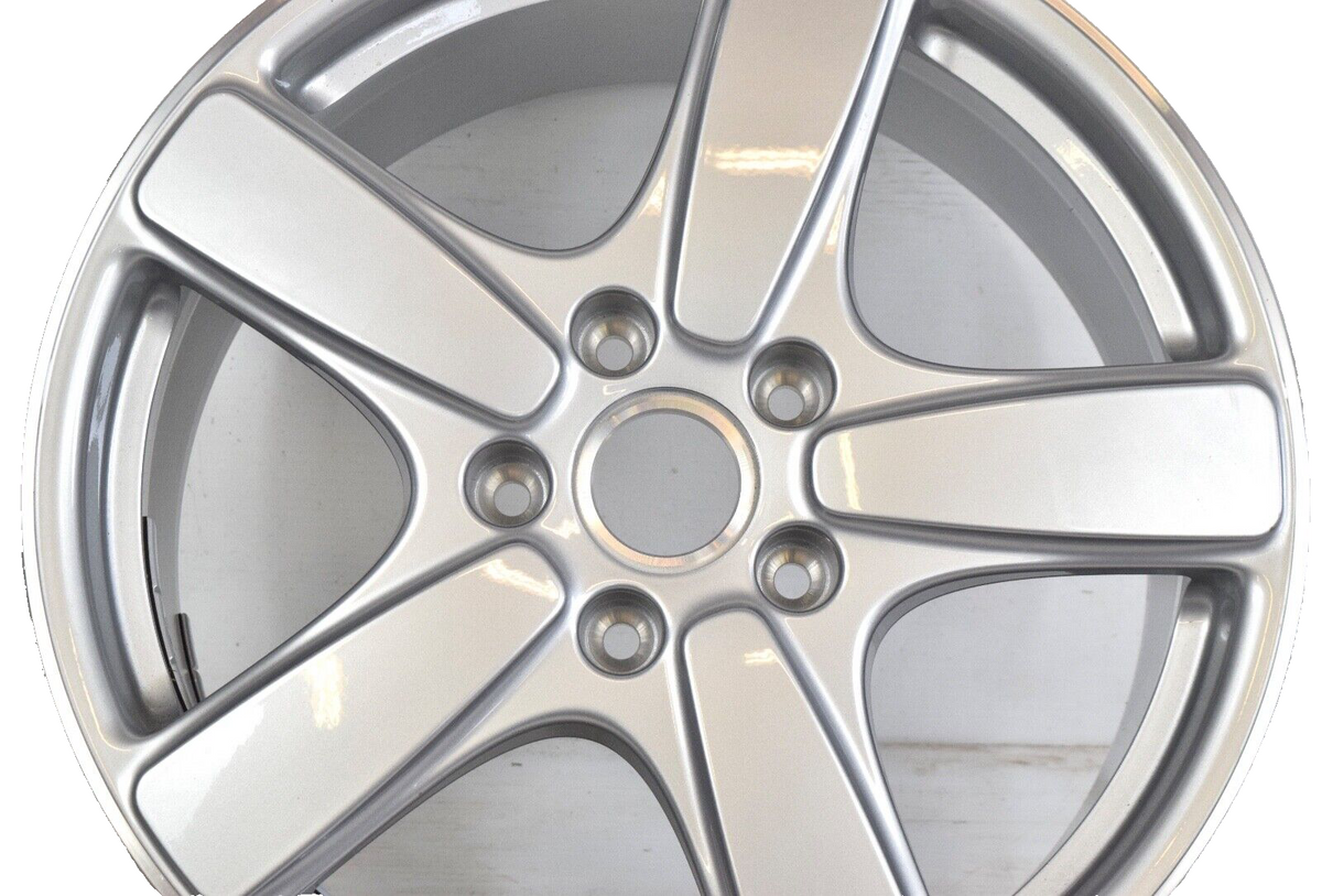 (1)  BRAND NEW OEM 19" Cayenne S GTS Turbo E2 II Sport Classic silver wheel rim