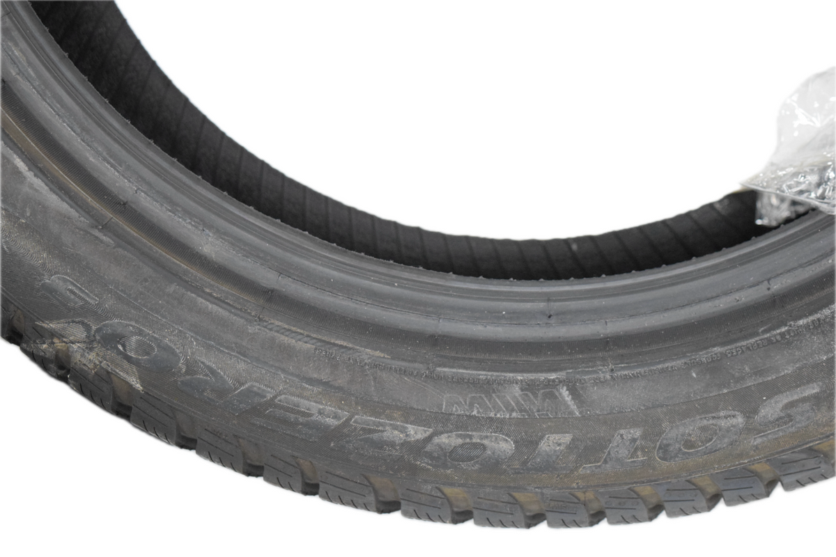 4 NEW Pirelli Winter Sottozero 3 Run Flat 245/45R19 102V XL  Snow