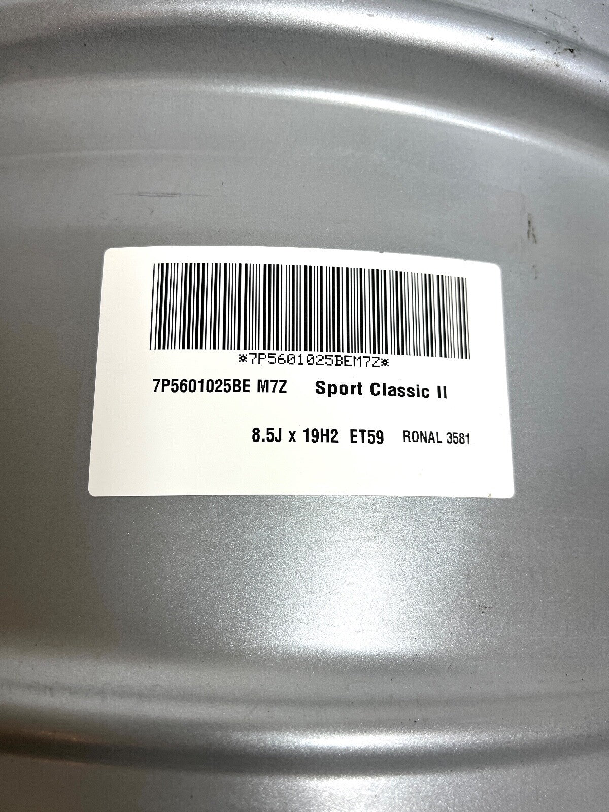 (1)  BRAND NEW OEM 19" Cayenne S GTS Turbo E2 II Sport Classic silver wheel rim