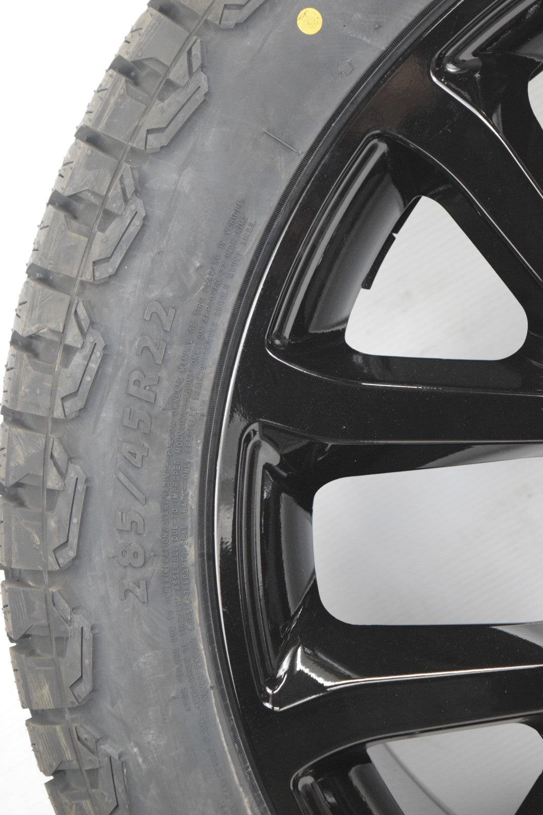 22" Ford F-150 Expedition F150 Wheels Rims Tire F 150 2004-2026 285/45R22 6x135
