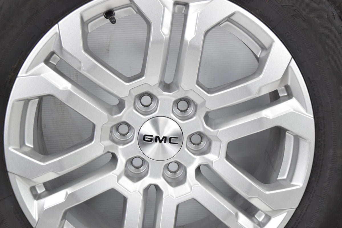 20" NEW Gmc Sierra Yukon Silver OEM wheels rims tires 275/60R20 Bridgestone