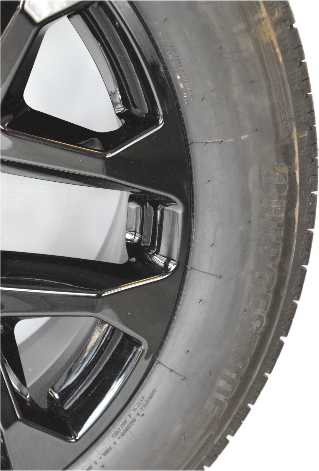 22" Chevy Silverado Tahoe Replica Gloss Black Snowflake Wheels Rims Tires 2025
