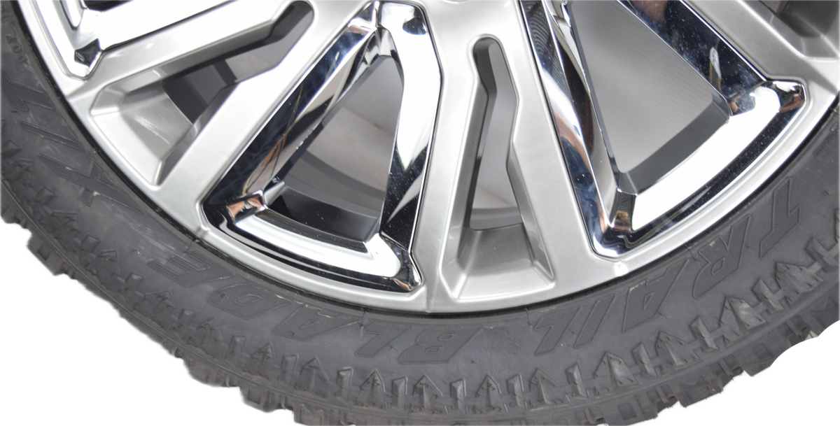22" GMC Sierra Yukon Denali OEM Silver and Chrome Rims Wheels Tires 23377419 XT