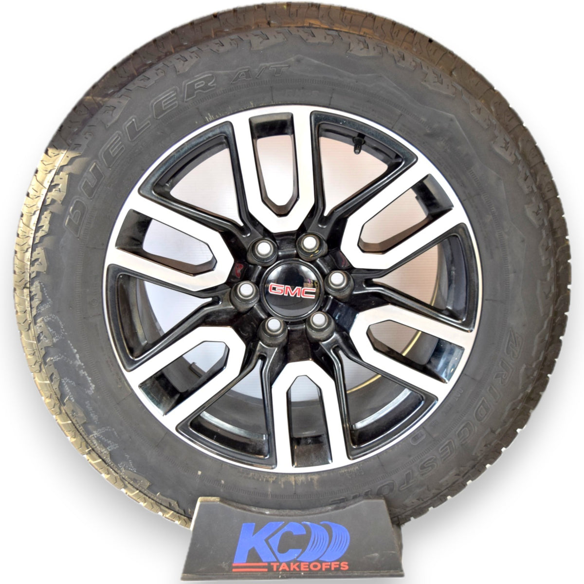 20" GMC Sierra Yukon AT4 Black/Machined Chevy Silverado OEM wheels rims tires 26