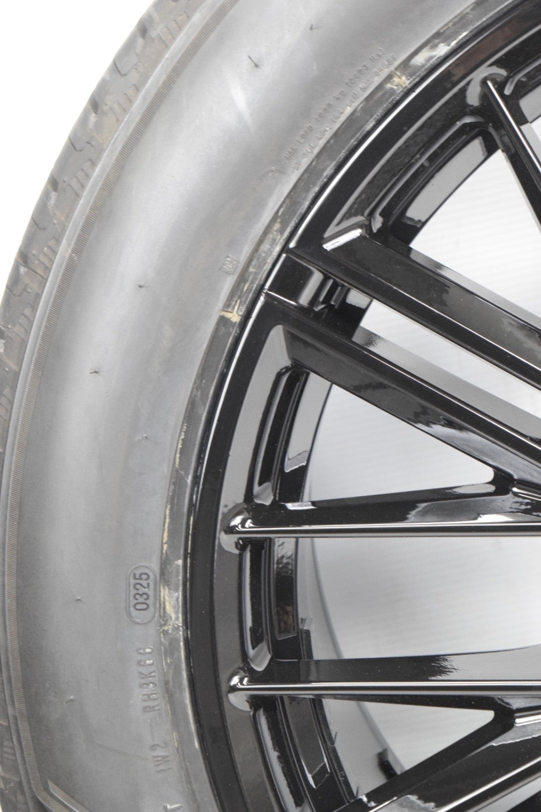 22" GMC Yukon ZL1 Style Replica Gloss Black Wheels Rims Tires W/TPMS