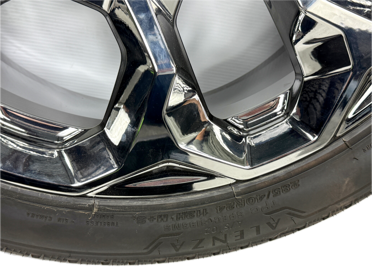 24" Chevy GMC Yukon Sierra Tahoe Cadillac Escalade Chrome OEM wheels rims tires