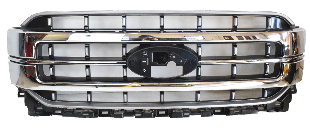 Original OEM OE New Take Off Grille LATIAT CHROME 2021-2022-2023 Ford F150