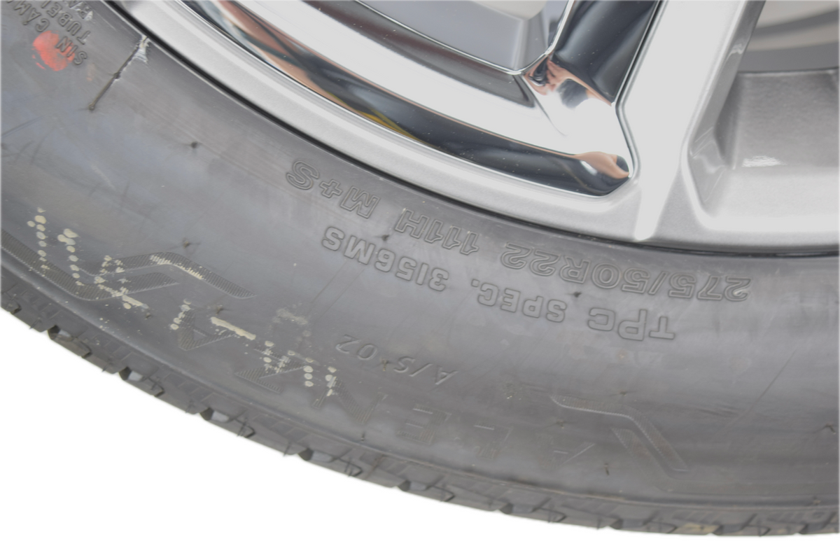 22" GMC Sierra Yukon Denali OEM Silver and Chrome Rims Wheels Tires 23377419