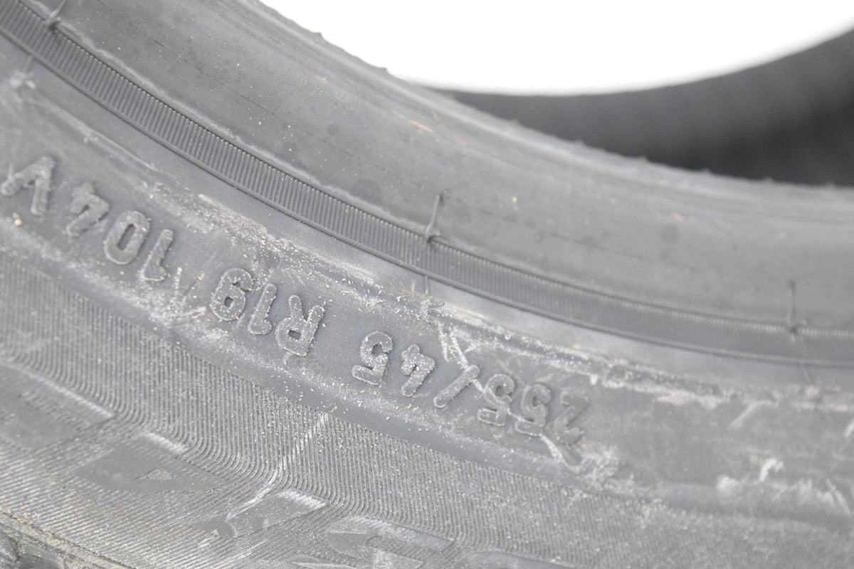 4 NEW Pirelli Winter Sottozero 3 255/45R19 104V XL