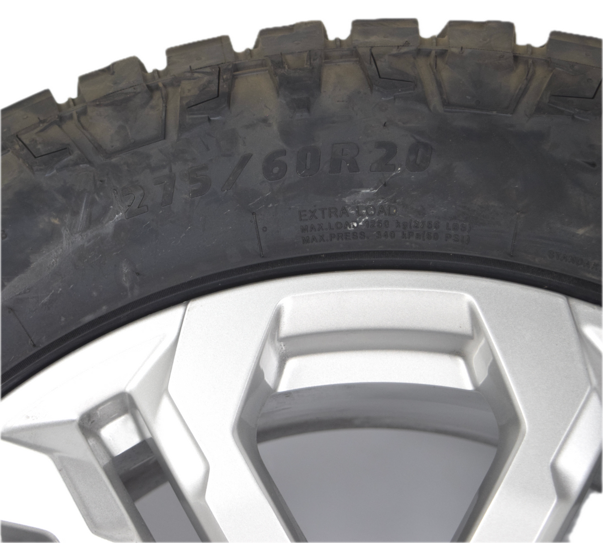 20" NEW Chevy Silverado Tahoe Silver OEM wheels rims tires 275/60R20