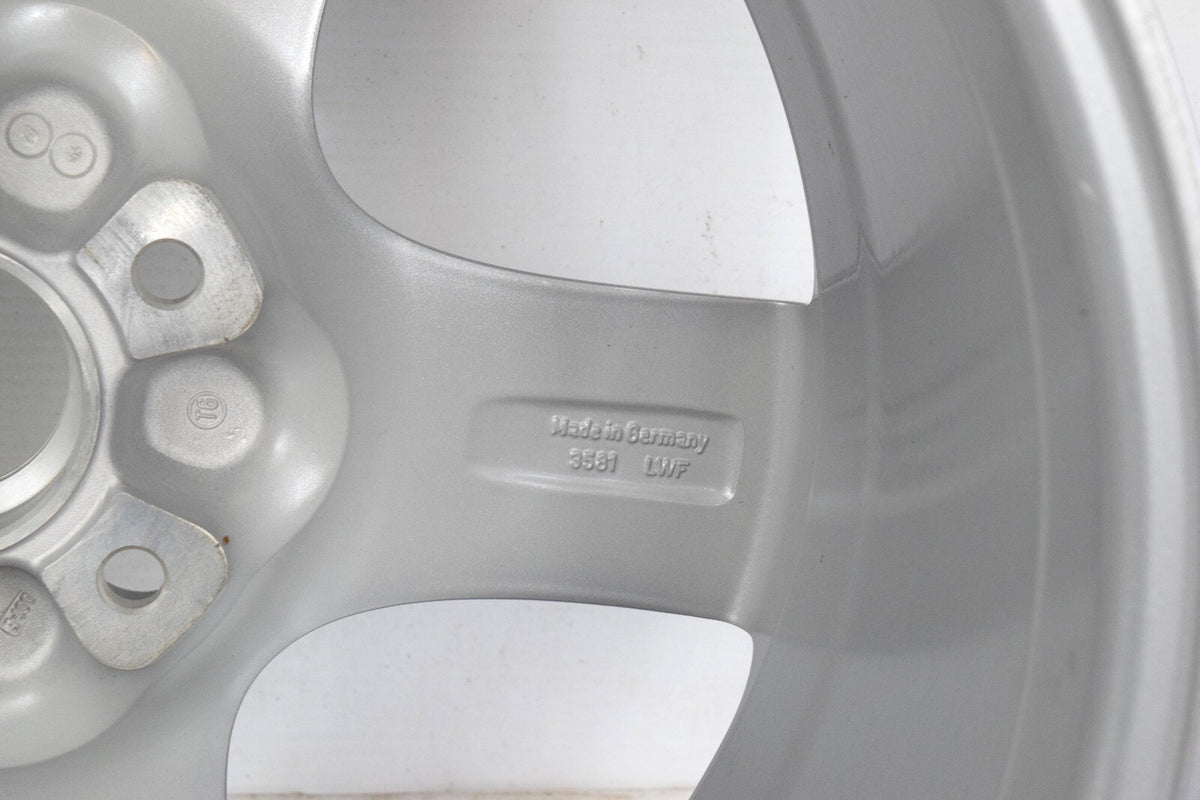 (1)  BRAND NEW OEM 19" Cayenne S GTS Turbo E2 II Sport Classic silver wheel rim