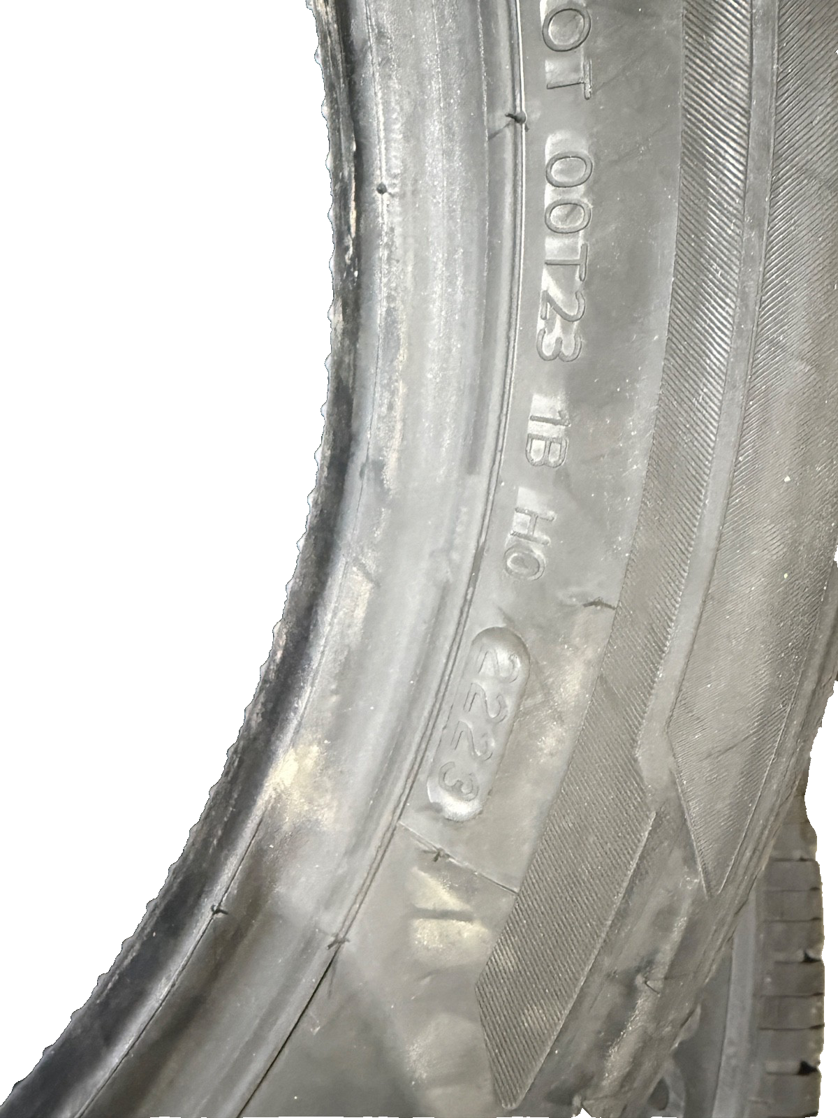 (4) New Takeoffs  235/50R19 Hankook Kinergy GT H436 99H DOT2023