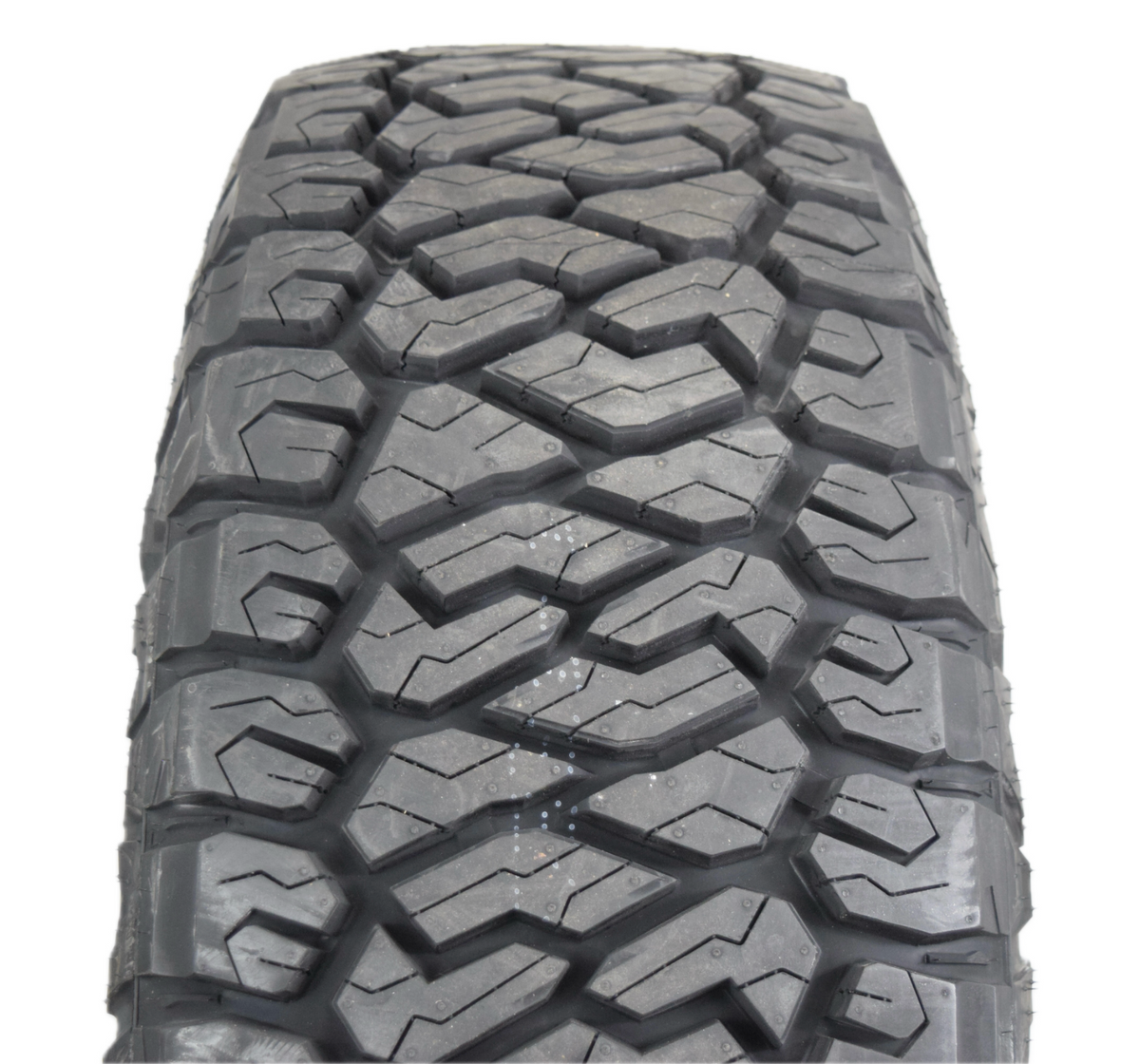 4 NEW 18” OEM  ALASKAN Gloss Black Wheels Rims GMC  Sierra 2500 3500 2025 Maxxis