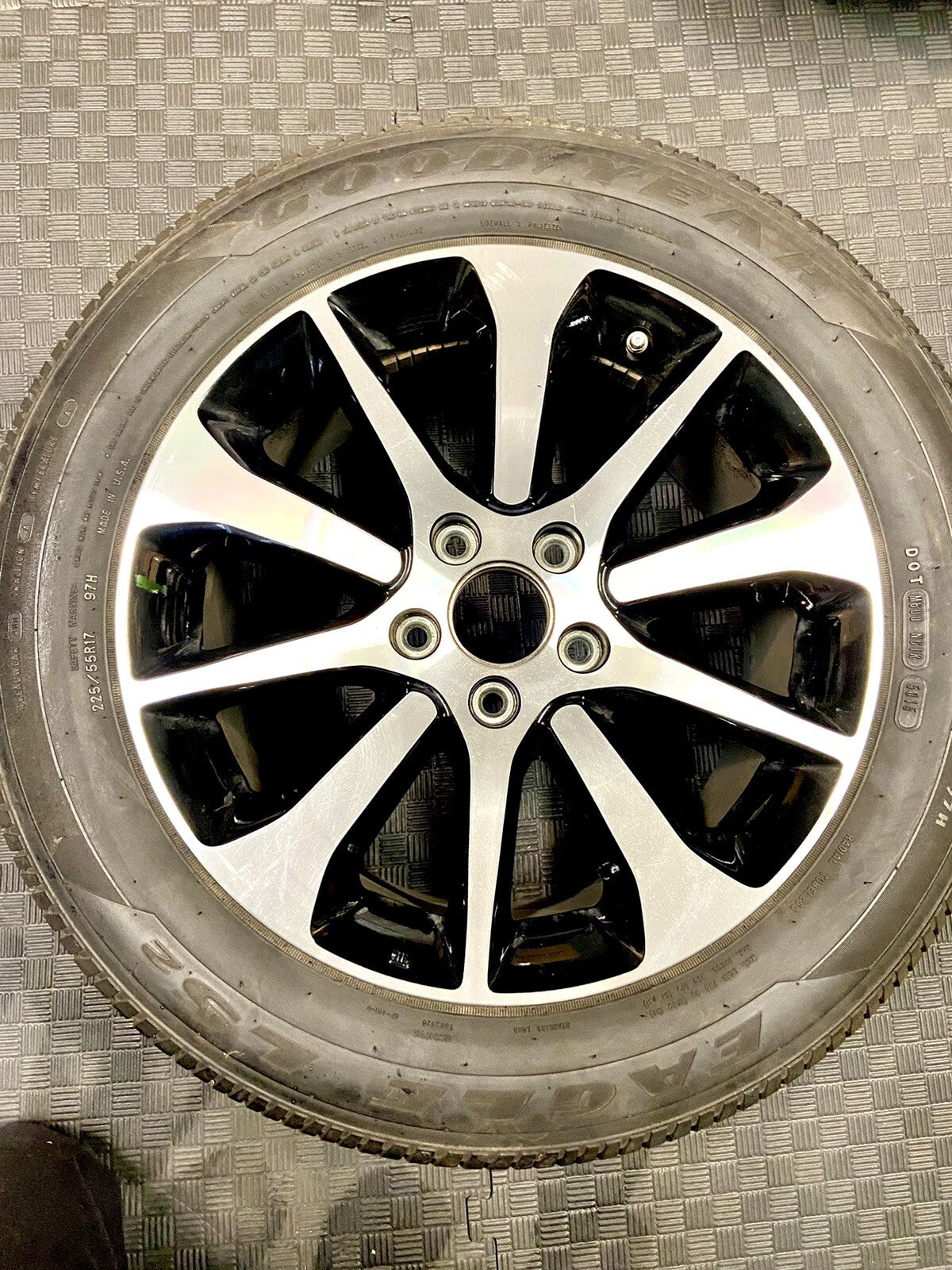 (1)OEM Acura TLX Wheel 17x7.5 Alloy TZ317075A Fits 2015 2016 2017 Acura