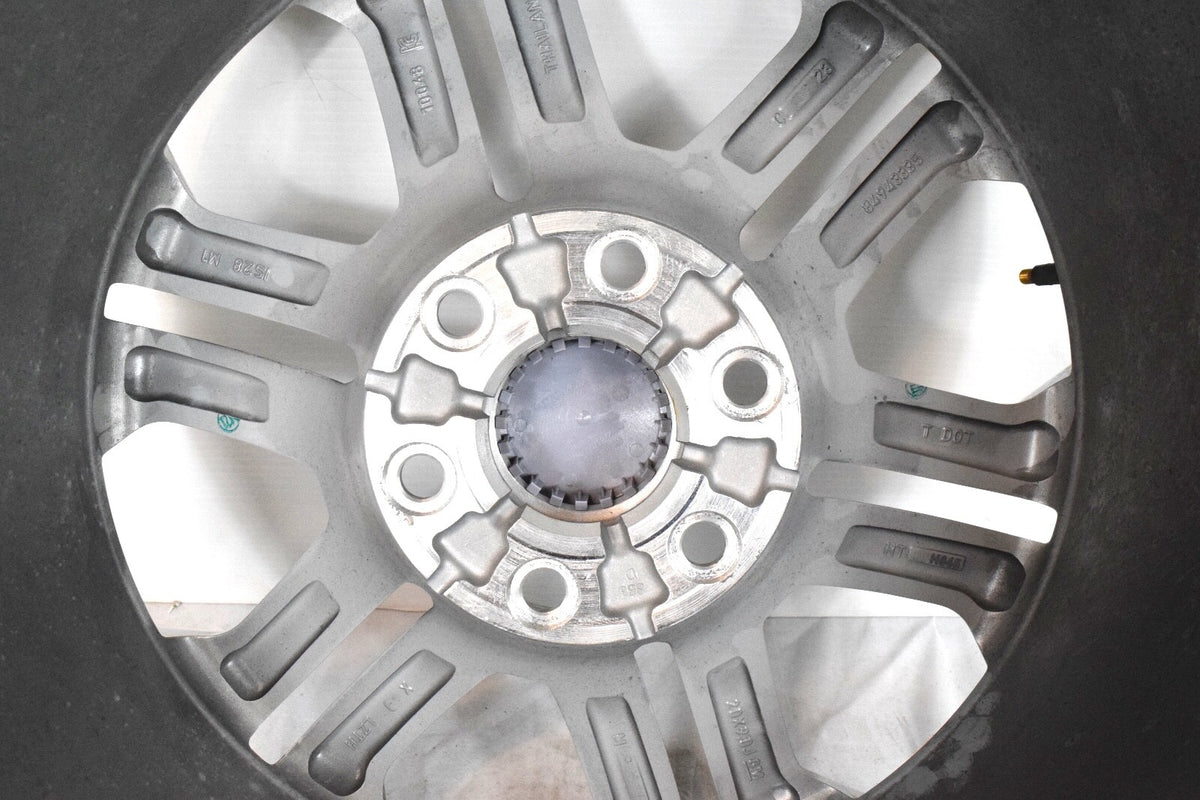4 BRAND NEW OEM 20" Silver Chevy Tahoe Silverado Suburban 84943335 2025