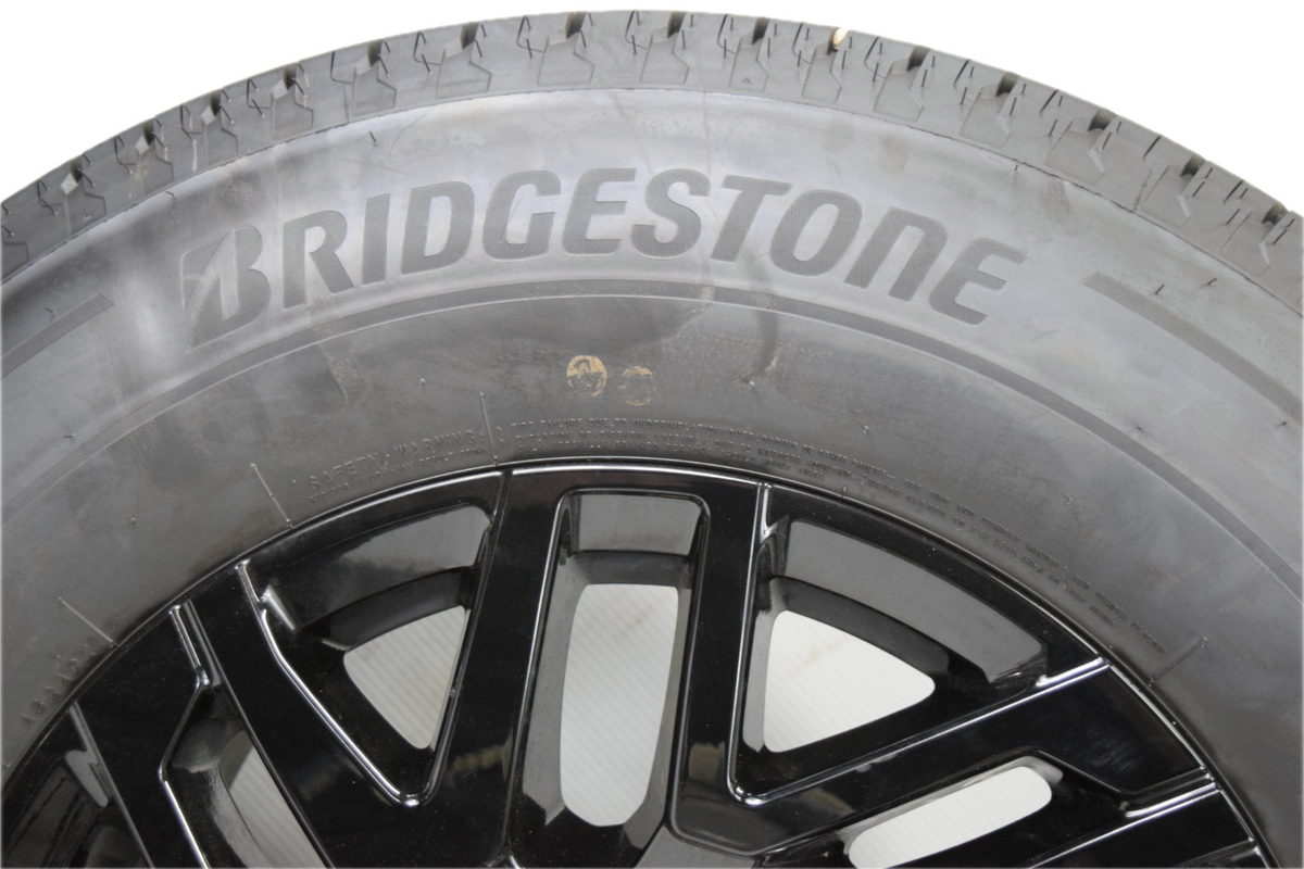 18" Chevrolet Silverado 1500 EV Factory OEM 2024-2026 Wheel Rim Tires 2025