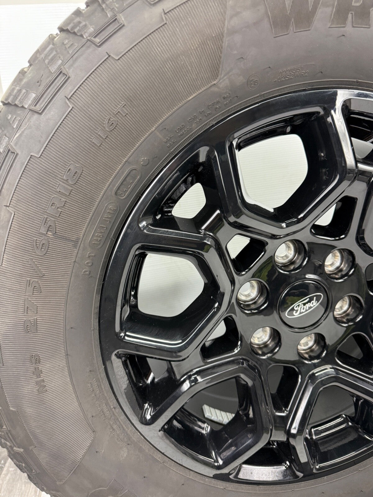 18" Ford F150 Black OEM Wheels Goodyear 275/65R18 Wheels Tires Rims 2024 w/tpms