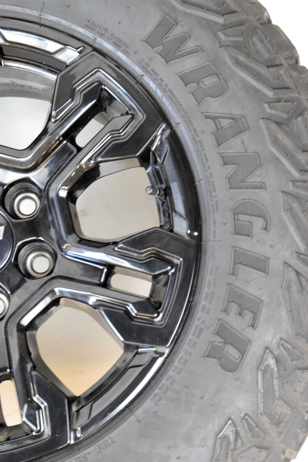 18" Chevy Silverado ZR2 GMC Sierra OEM wheels rims tires Goodyear MT 2026