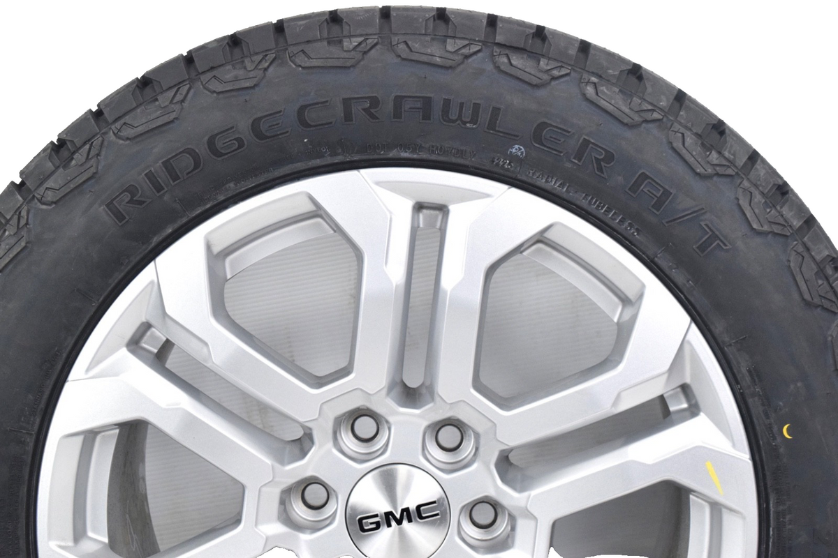 20" NEW GMC Sierra Yukon Silver OEM wheels rims tires 275/55R20 A/T  Tires