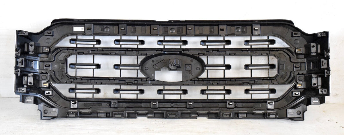Original OEM OE New Take Off Grille XLT CHROME Fits 2021-2022-2023 Ford F150