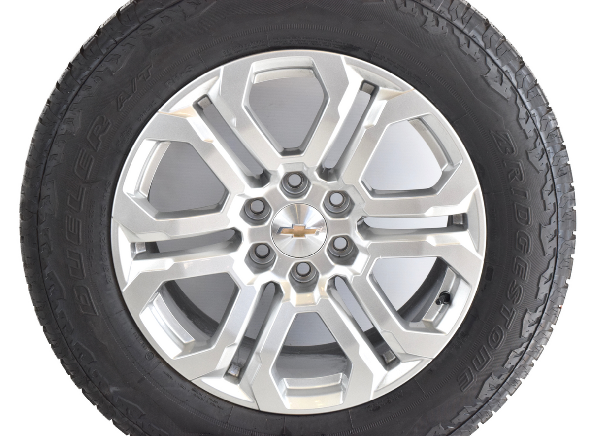 20" NEW Chevy Silverado Tahoe Silver OEM wheels rims tires 275/60R20 Bridgestone