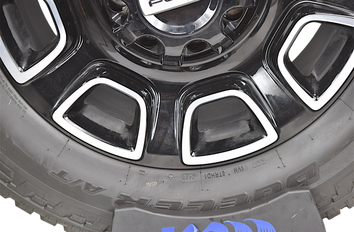 20" OEM Ford Super Duty F250 F350 Platnium Black Wheels Tires 8x170 LT275/65R20