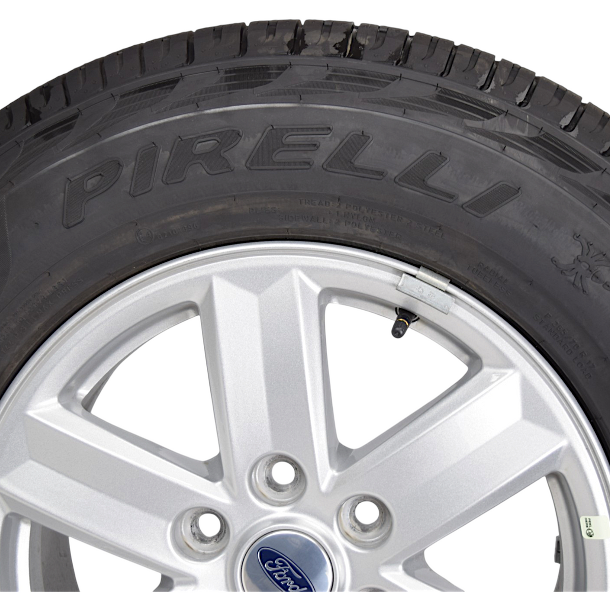 17" Ford F150 Expedition OEM Silver Takeoff Wheels Rims Tires 10339 Pirelli