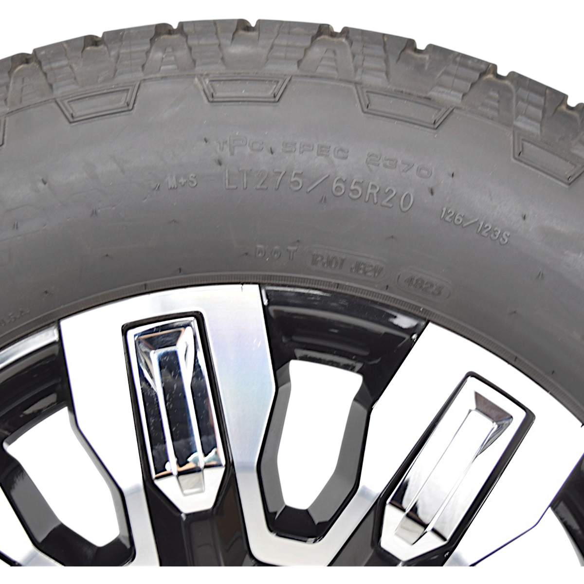 20" GMC Sierra Denali Ultimate 2500 3500 OEM Machined Black Wheels Rims Tires